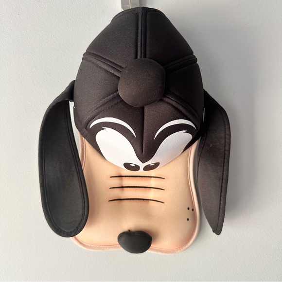 Disney Mickey Mouse Goofy Baseball Hat - Picture 3 of 8